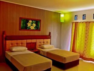 Hotel Indra Djaya Cisarua Eksteriør bilde